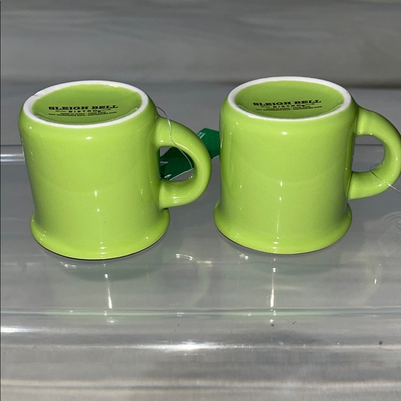 Grinch Green Ceramic Mug Set - NWT - Picture 4 of 4